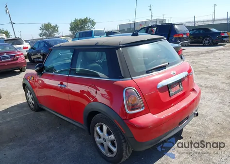 2009 Mini Cooper из США, поврежденный, VIN WMWMF33509TW77258